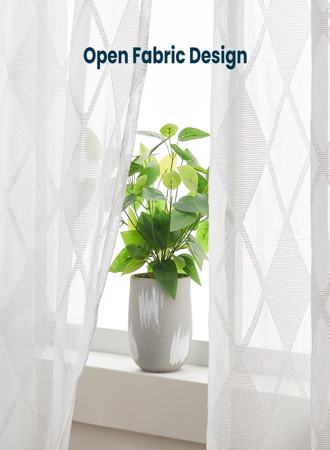 SLEEP ZONE ستارة شفافة من SLEEP ZONE بطول 84 بوصة، مكونة من لوحتين، مناسبة لغرفة المعيشة وغرفة النوم، ستارة بيضاء شفافة مطرزة بنقوش مفرغة، عرض 52 بوصة × طول 84 بوصة، بنمط شبكي أبيض - Image 4